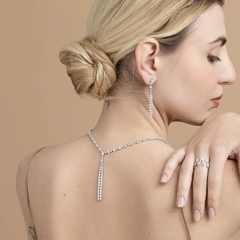 Modern 18K White Gold Diamond Necklace Set